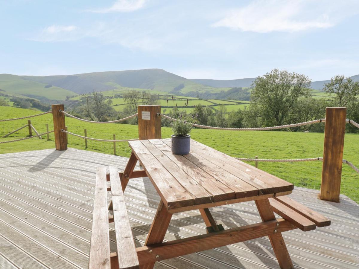 Holiday home Bryn Eiddon Log *